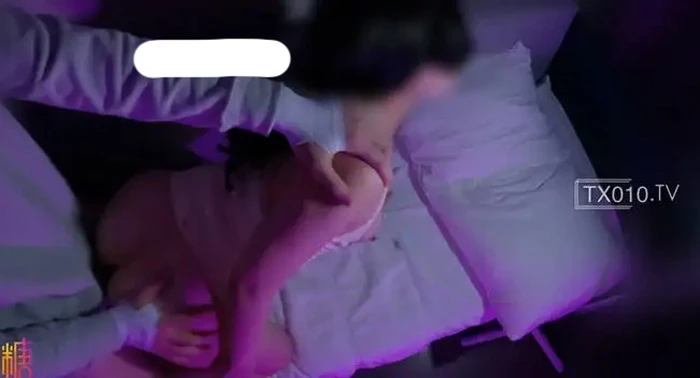 图片[2]-苹果+安卓+电脑【视频 糖心Vlog】91桶主任 椰乳御姐_暴力抽插骚穴被塞满猛插_无法控制的淫叫【1.39G】-大壮游戏